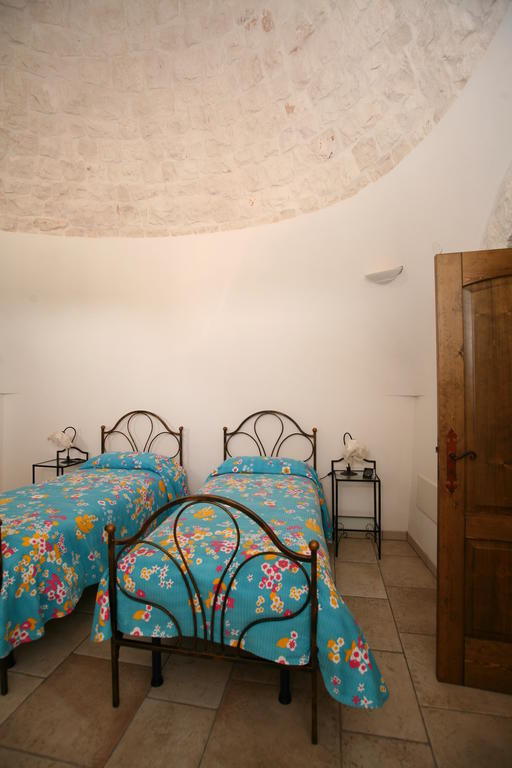 لوكوروتوندو Trulli Convertini المظهر الخارجي الصورة